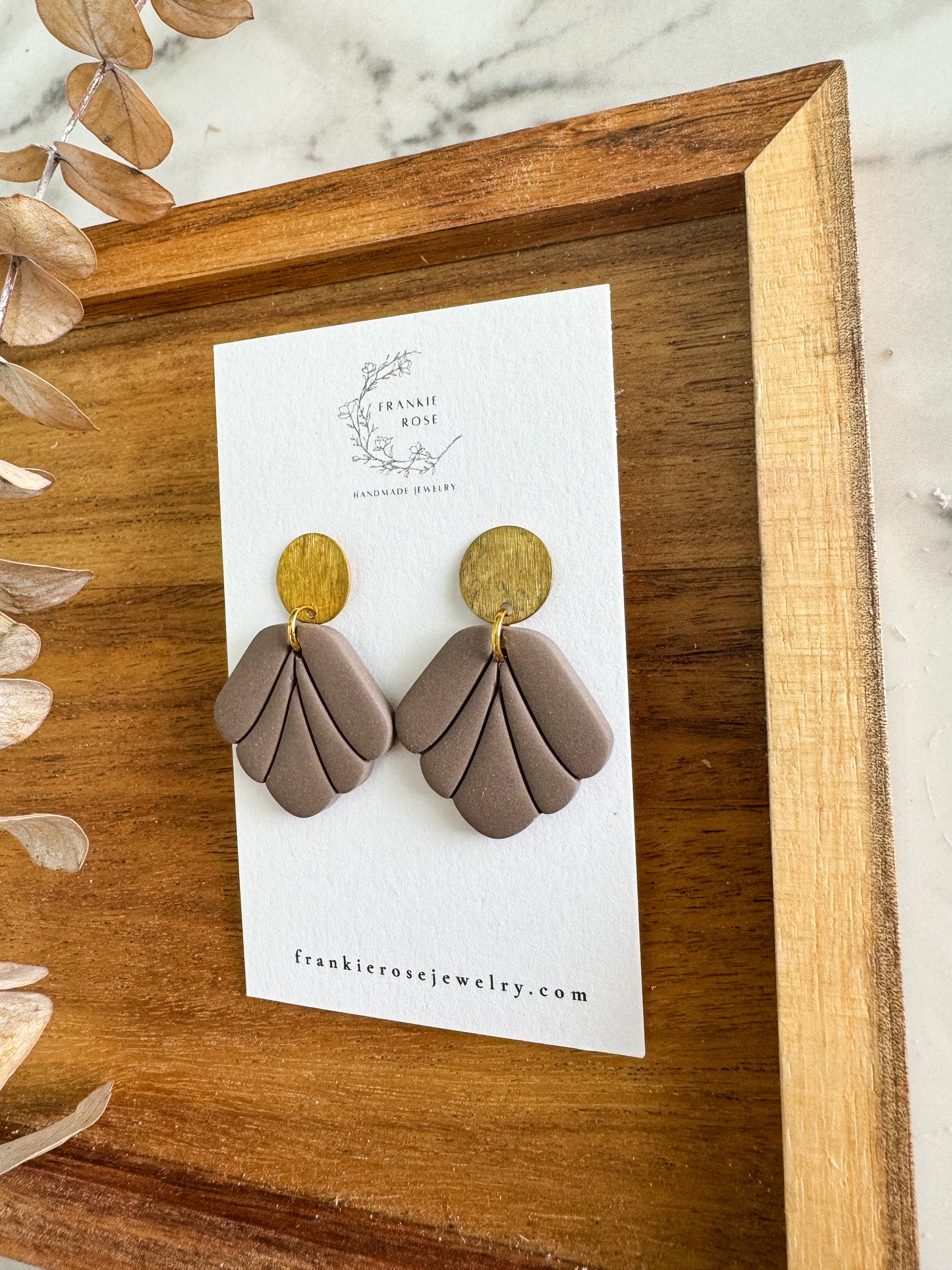 Brown scallops | Totally Taupe Collection | Clay earrings