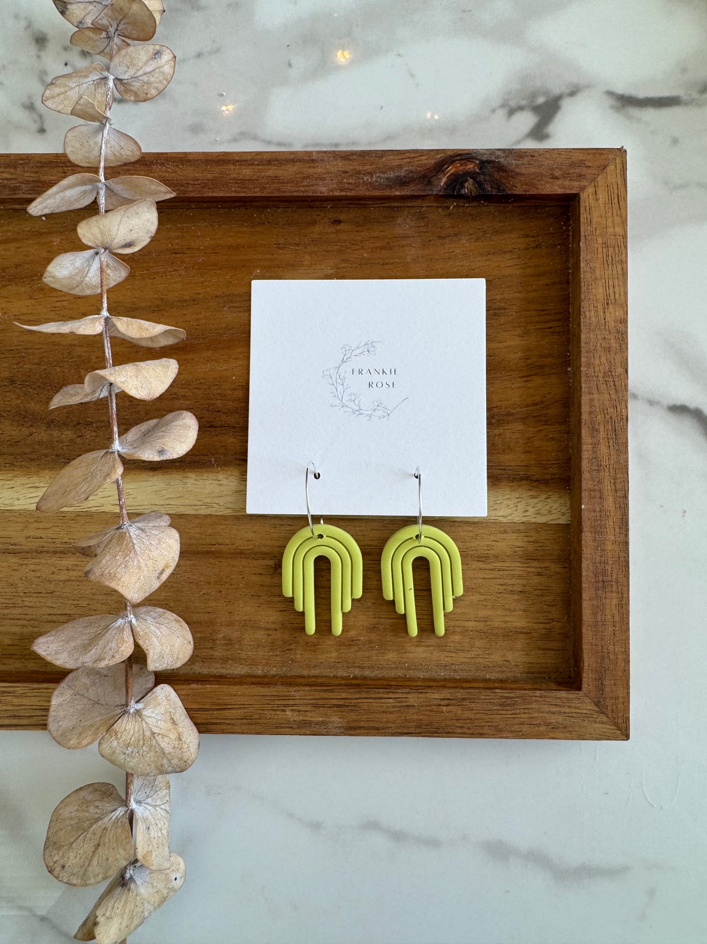 colorful small arch hoops