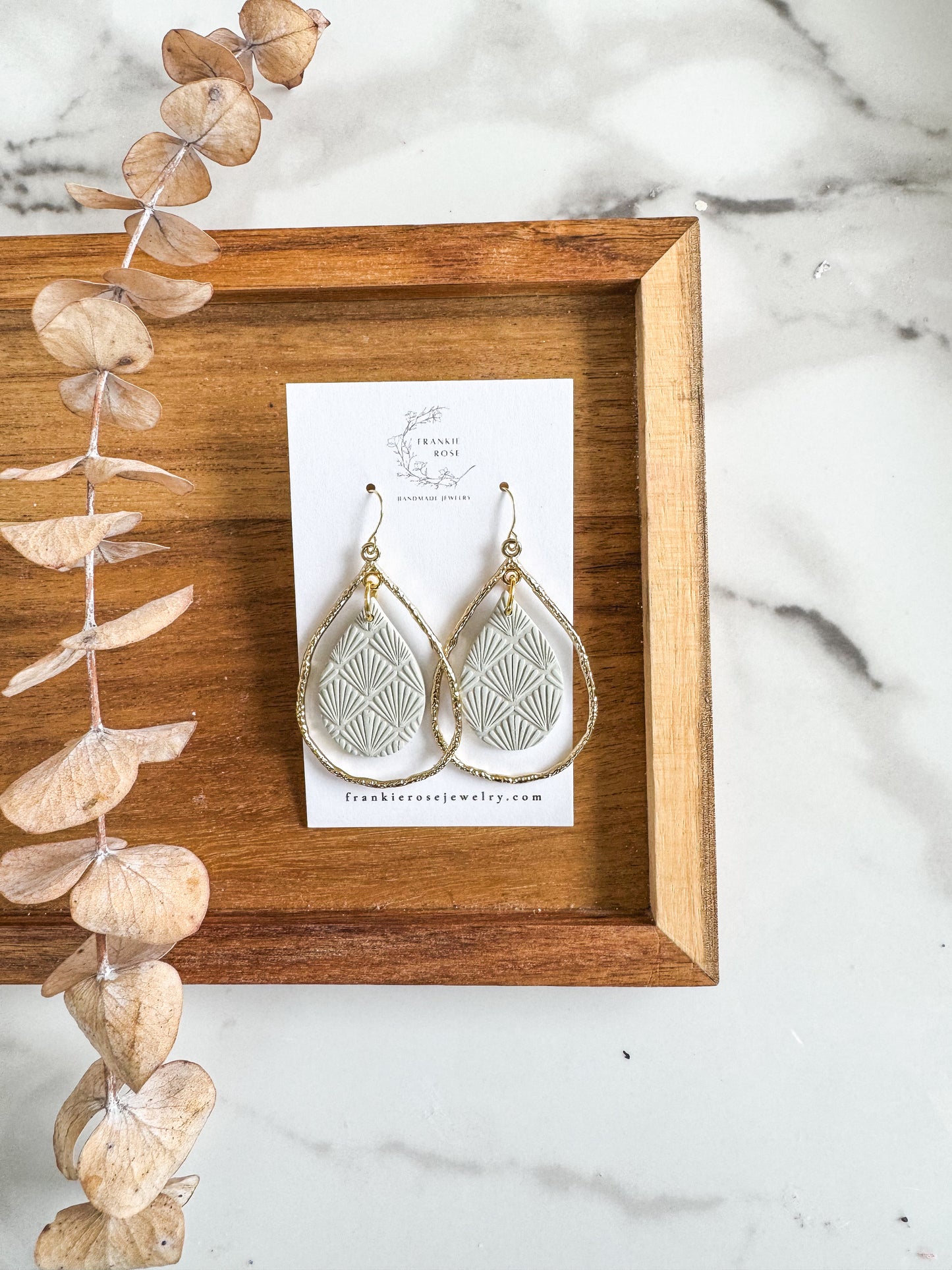 Shell Pattern Teardrops