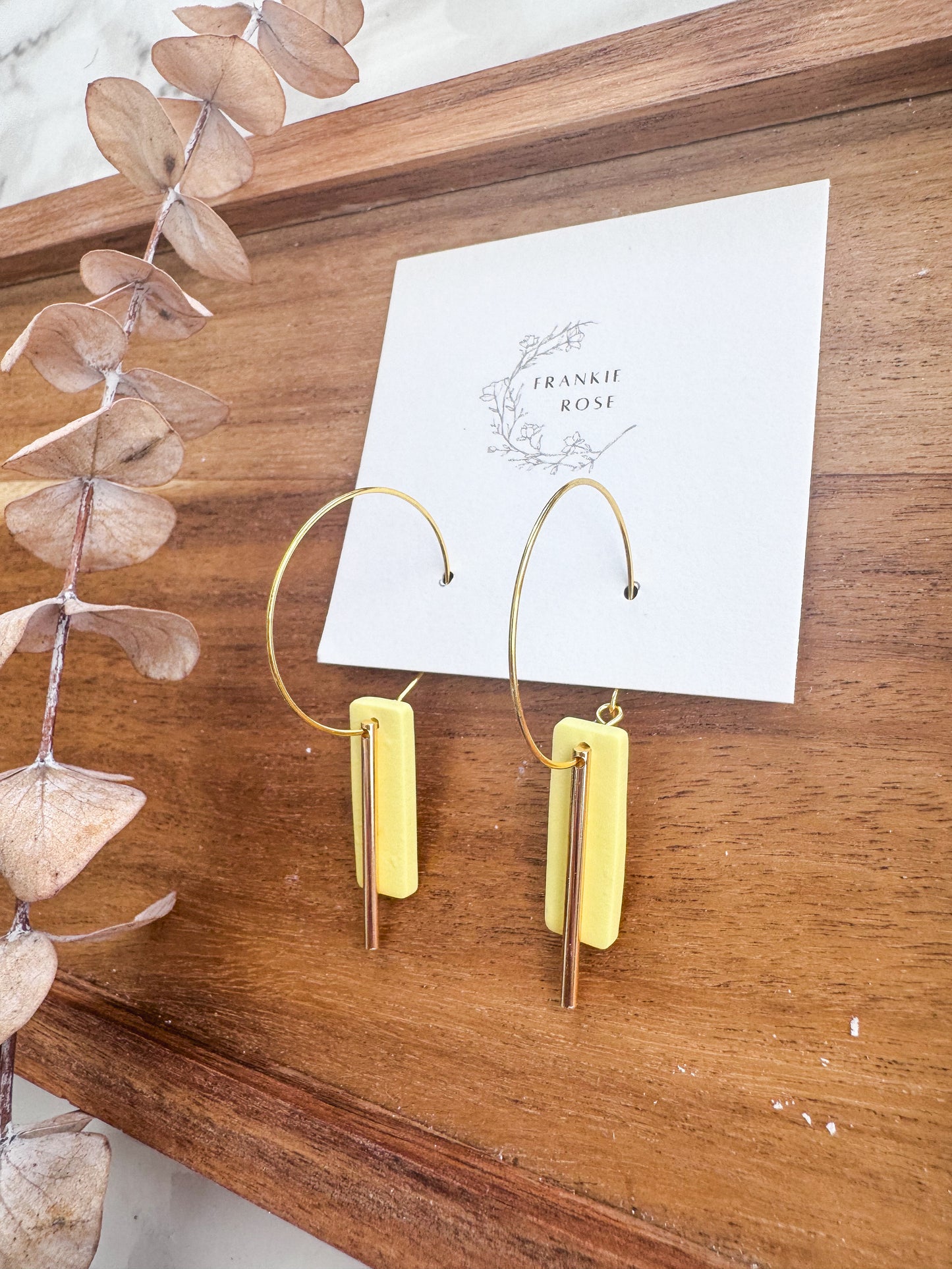 Yellow rectangle hoops